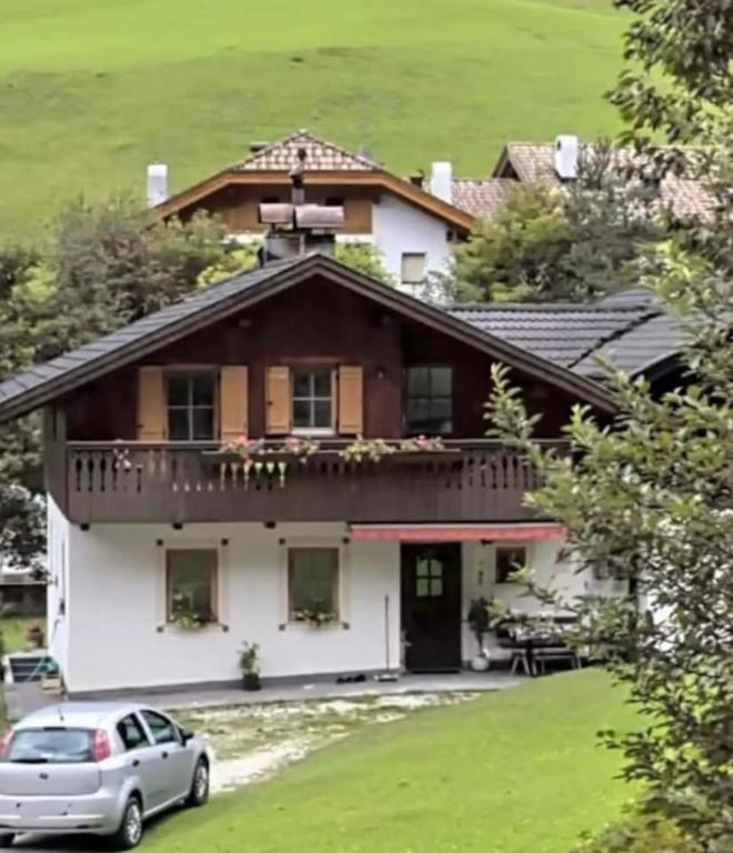 Budova, v ktorej sa apartmán nachádza