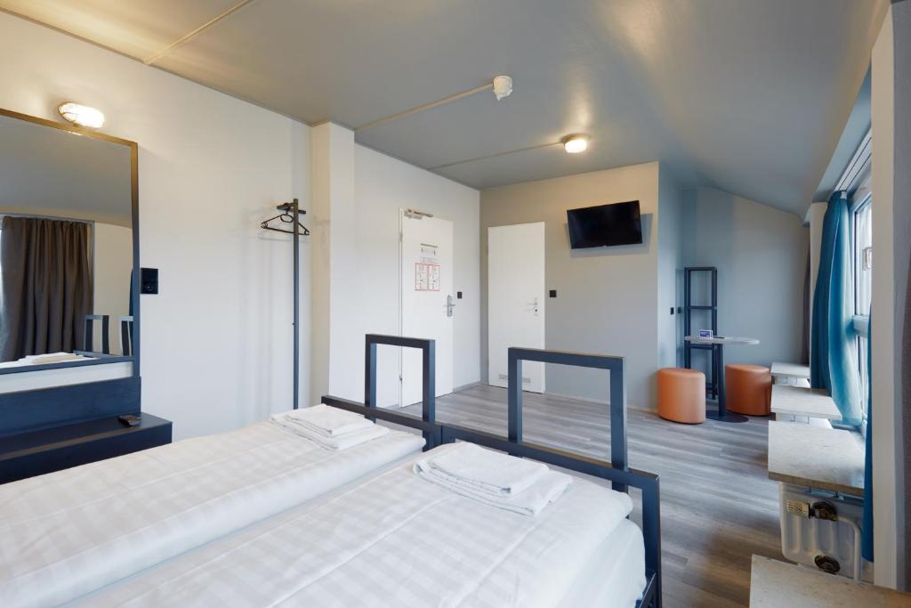 a&o Düsseldorf Hauptbahnhof - Resim 45