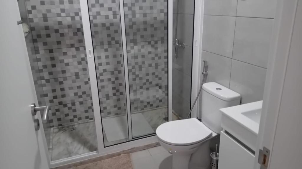 Ένα μπάνιο στο Apartamentos Beira-Mar