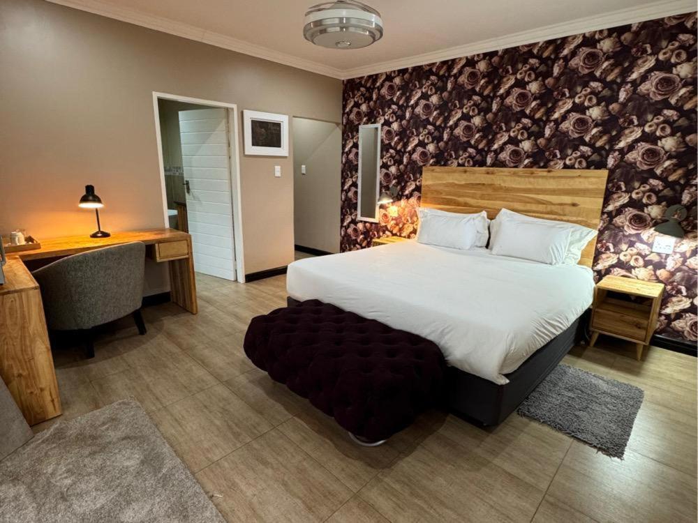 Thabazimbi Country Lodge - Sala De Rey Ejecutivo