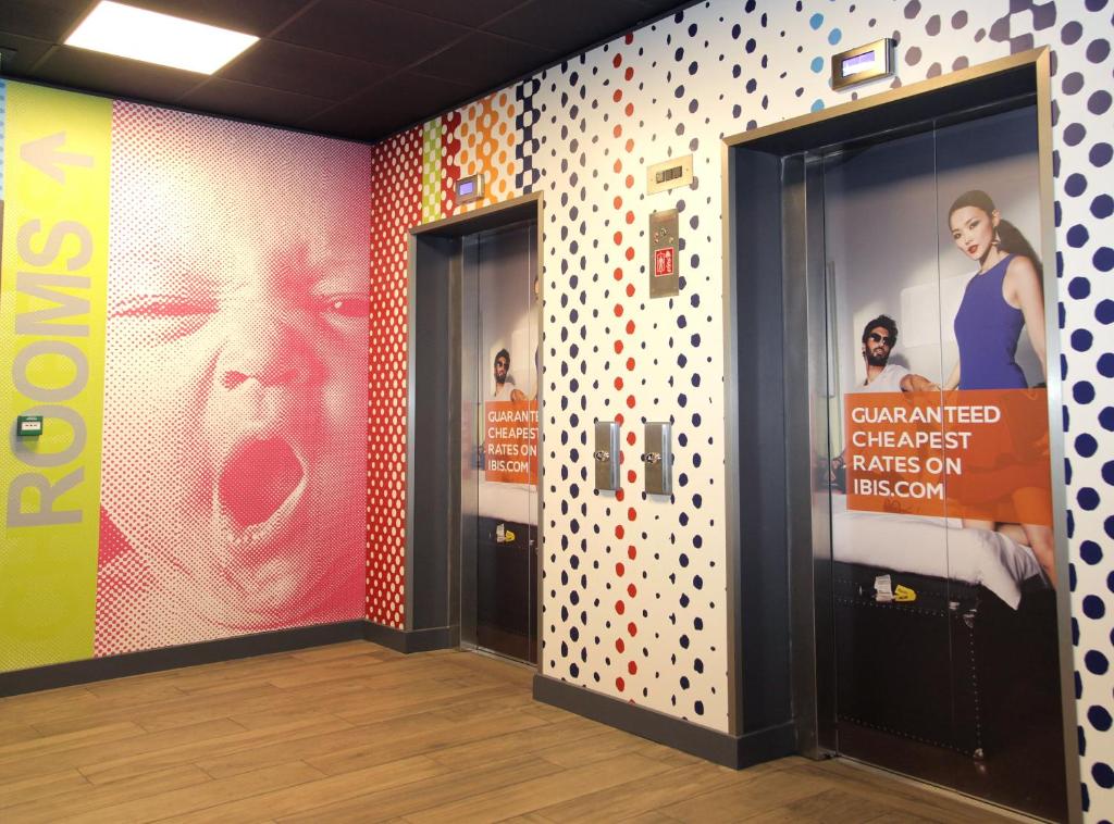 ibis budget Manchester Salford Quays - Resim 31