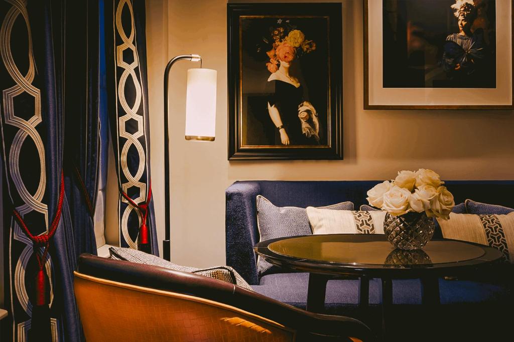 The Mayfair Townhouse - an Iconic Luxury Hotel - Resim 16