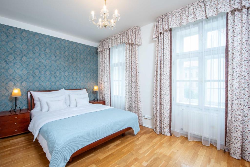 St Wenceslas House - Resim 2