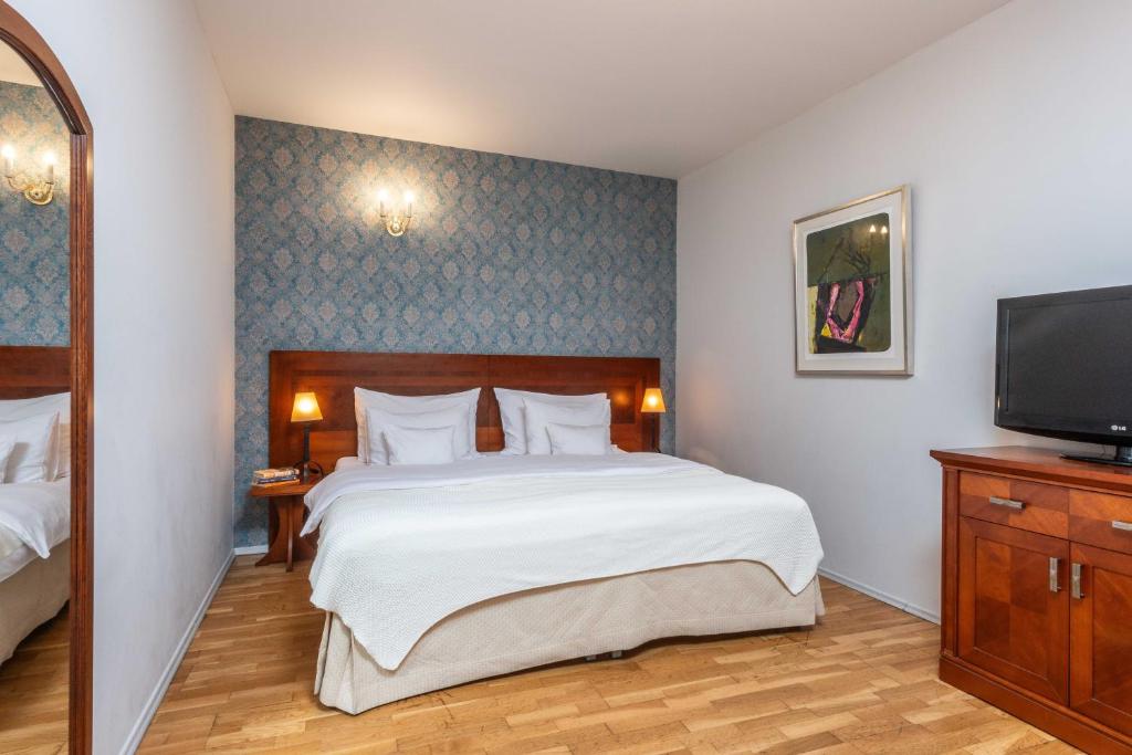 St Wenceslas House - Resim 16