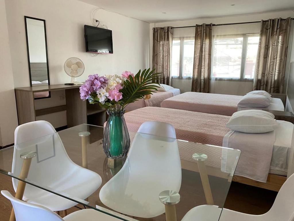 Hotel y Restaurant ISIDORA