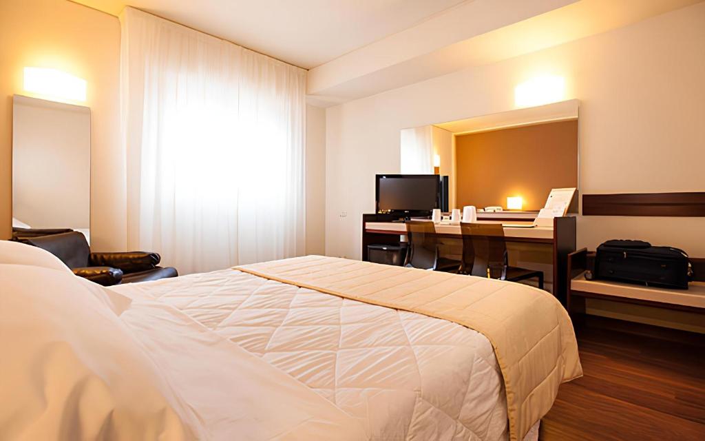 
Standard Single Room
