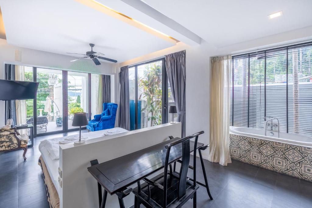 See Sea Villa Phuket SHA - Resim 35