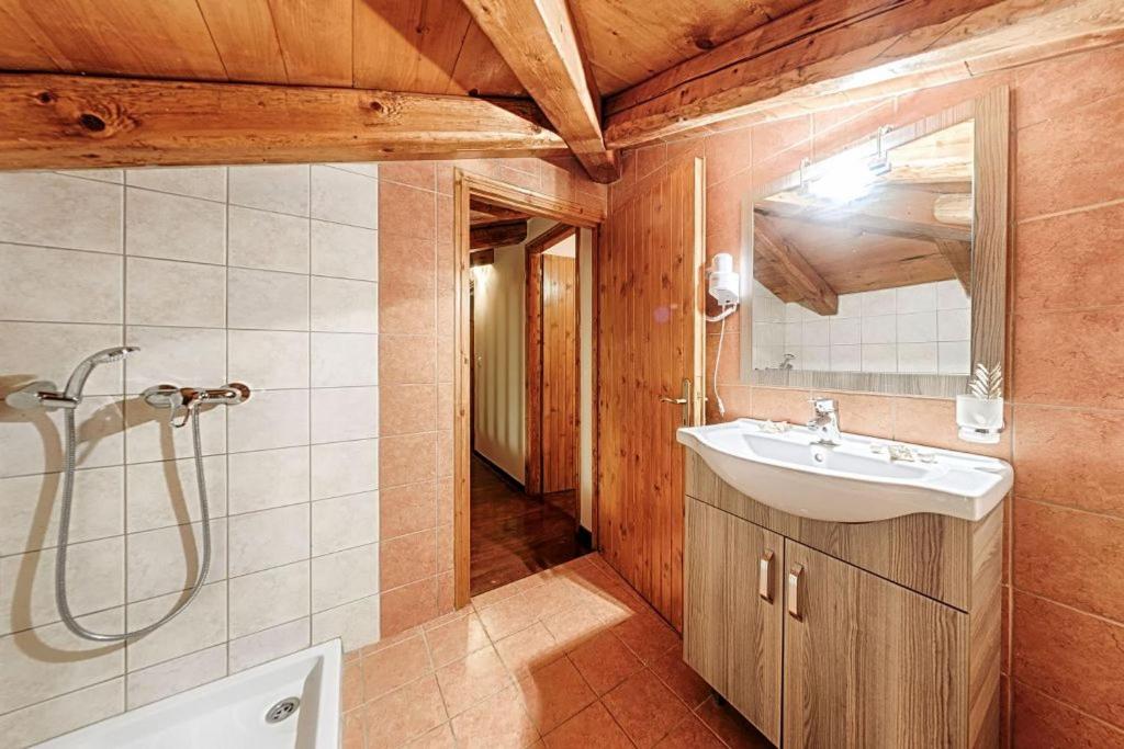 Kúpeľňa v ubytovaní Villa Poseidon Residence