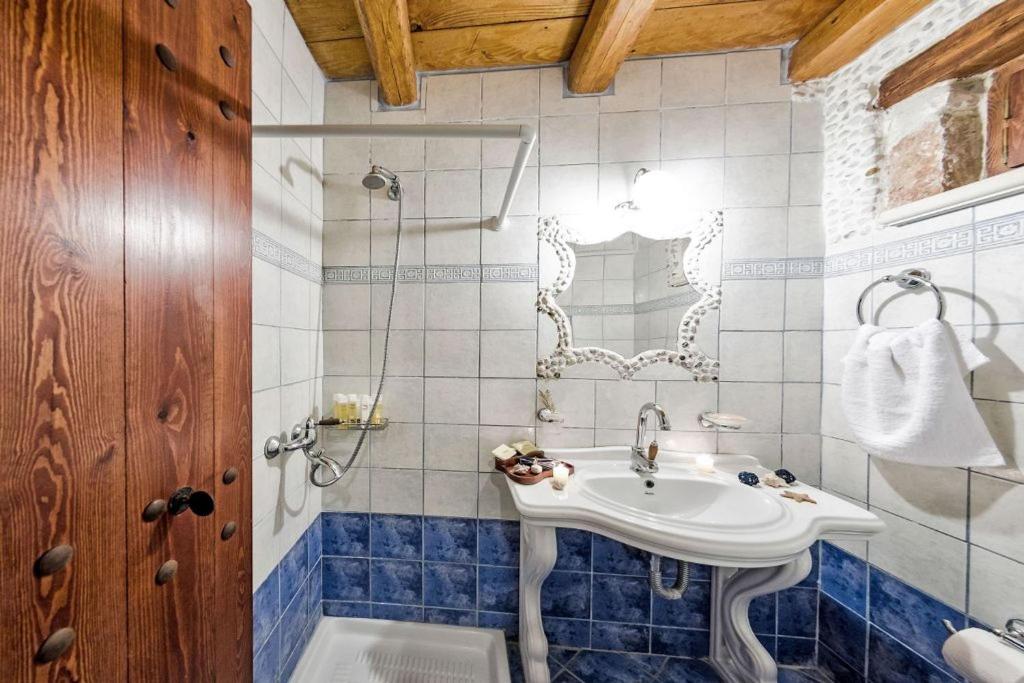 Kúpeľňa v ubytovaní Villa Poseidon Residence