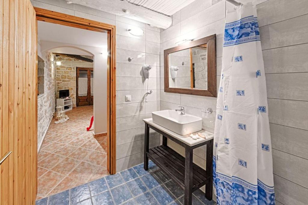 Kúpeľňa v ubytovaní Villa Poseidon Residence