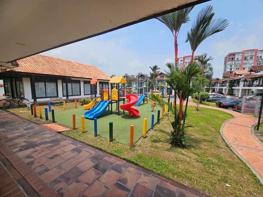 Herní místnost nebo prostor pro děti v ubytování Casa Espectacular con Jacuzzi Privado