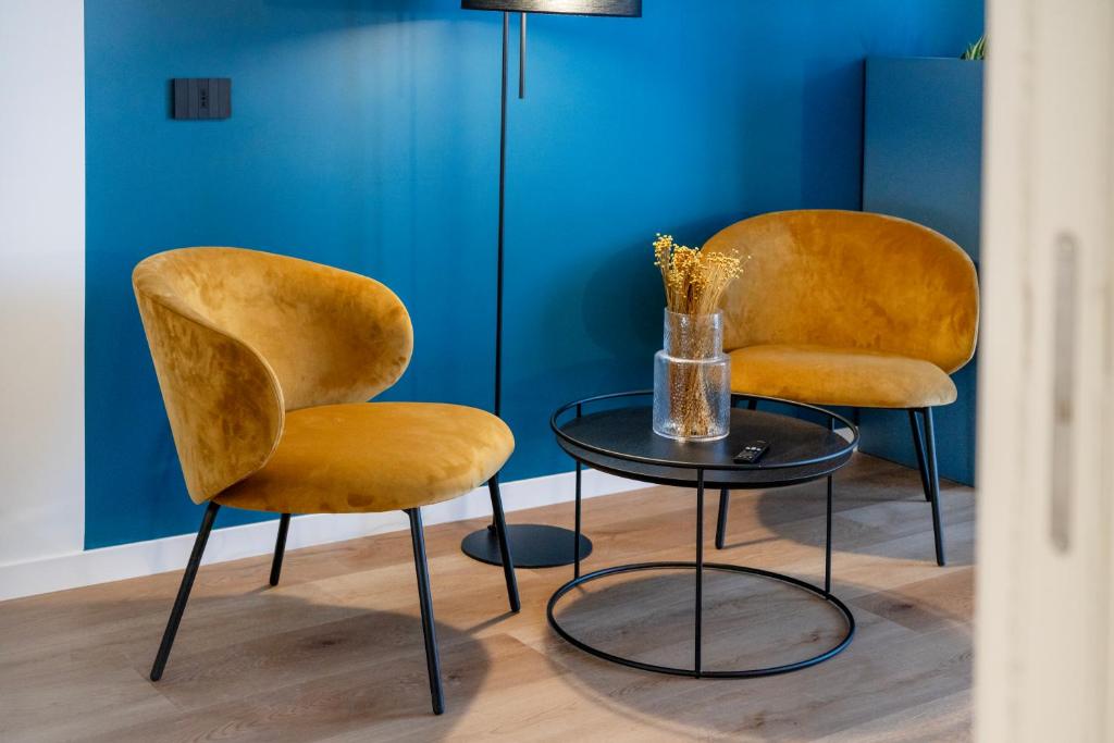 Posezení v ubytování BISCARDI Hotel
