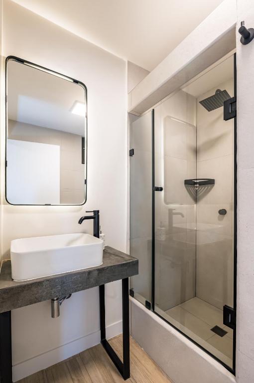 Koupelna v ubytování Miraflores Suites Centro