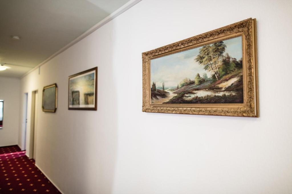 Hotel Central Hauptbahnhof - Resim 14