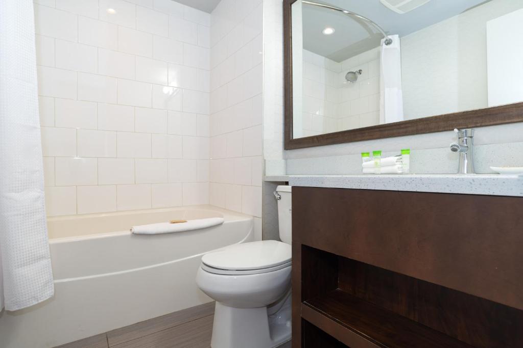 Sandman Signature Winnipeg Airport Hotel & Suites - Resim 44