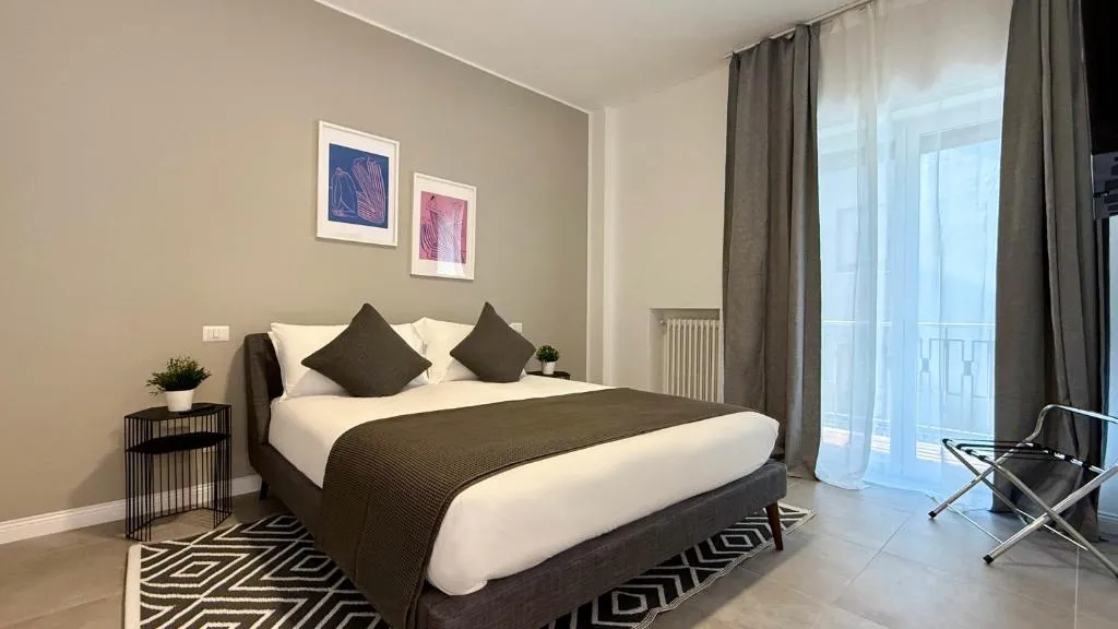 LAUS ANDREA DA BARI Luxury Design Apartment 1