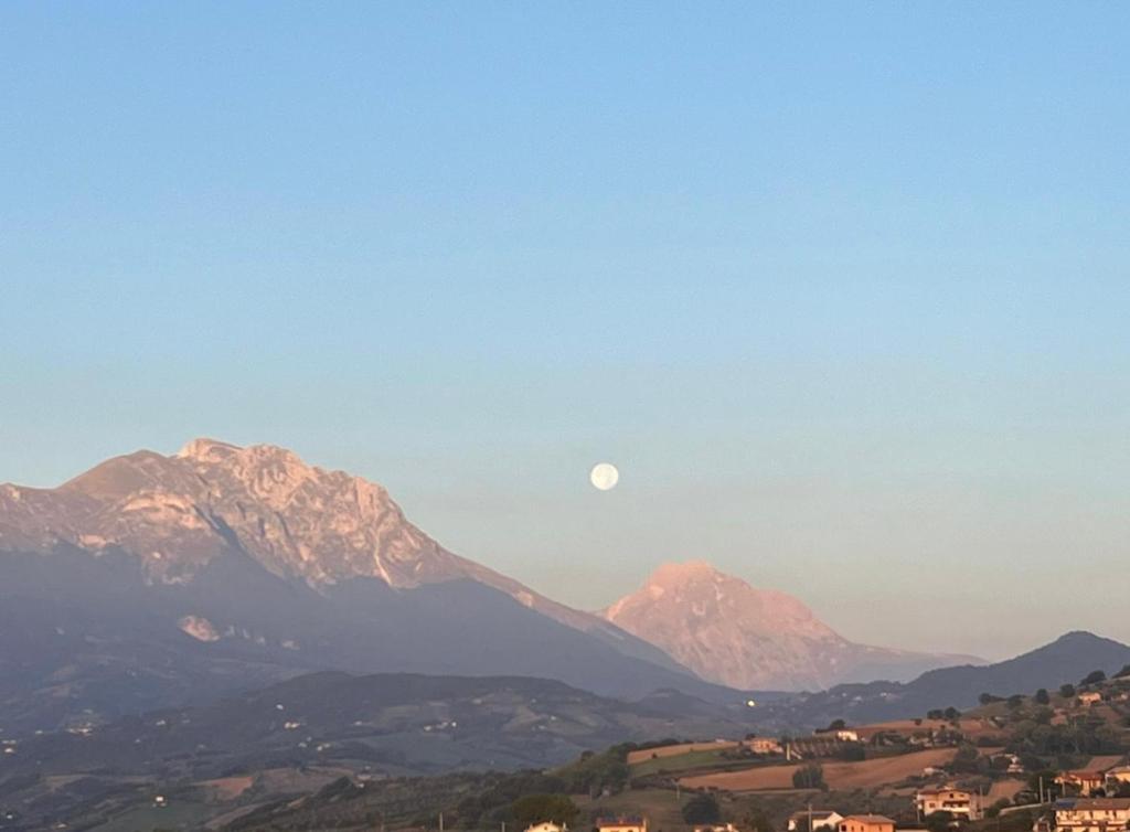 Nespecifikovaný výhled na hory nebo výhled na hory při pohledu z bed and breakfast