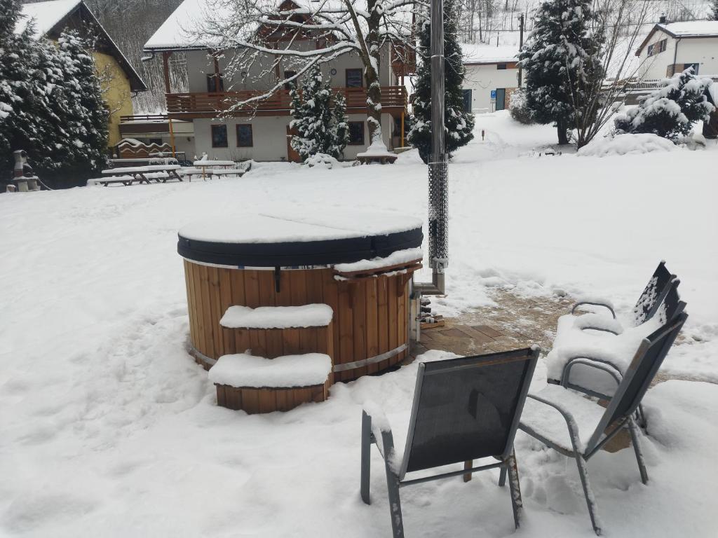 Horská chata 049 Prkenný Důl, Žacléř, Krkonoše v zimě