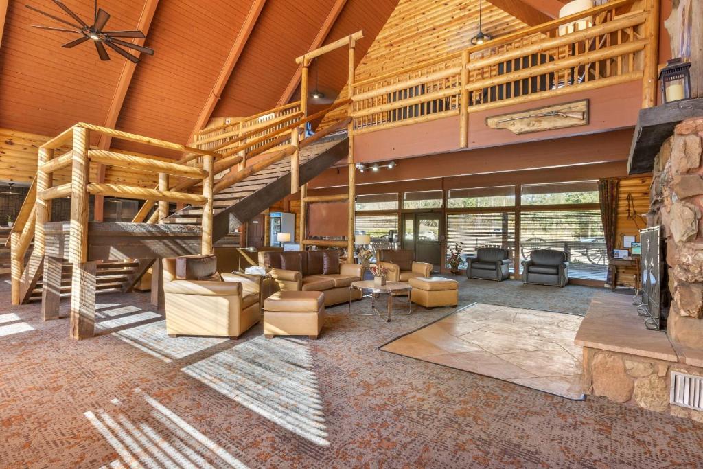 Fotografie z fotogalerie ubytování Kohl's Ranch Lodge v destinaci Payson