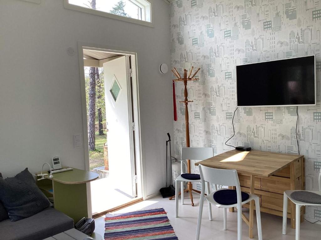 TV a/nebo společenská místnost v ubytování Holiday home SÖLVESBORG XVI