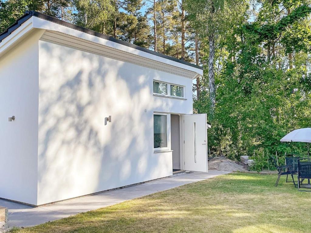 Zahrada ubytování Holiday home Sölvesborg XII