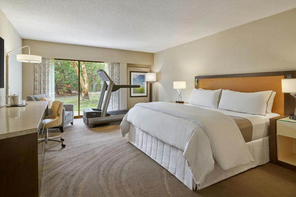 The Westin Kansas City at Crown Center - 