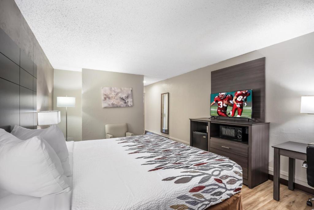 Red Roof Inn & Suites Sulphur Springs - Room De Luxe Roi Fumeurs