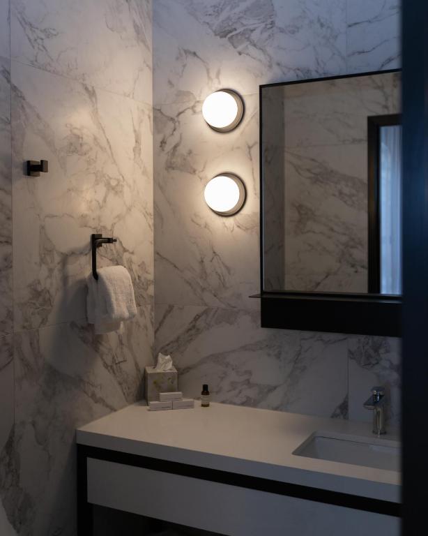 Le Petit Hotel Notre Dame - Resim 28