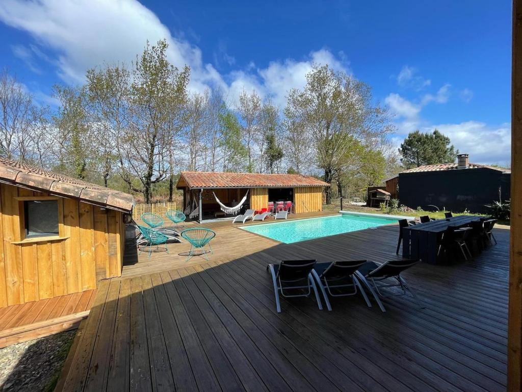 Gambar di galeri bagi Le Chalet de Nino di Sanguinet