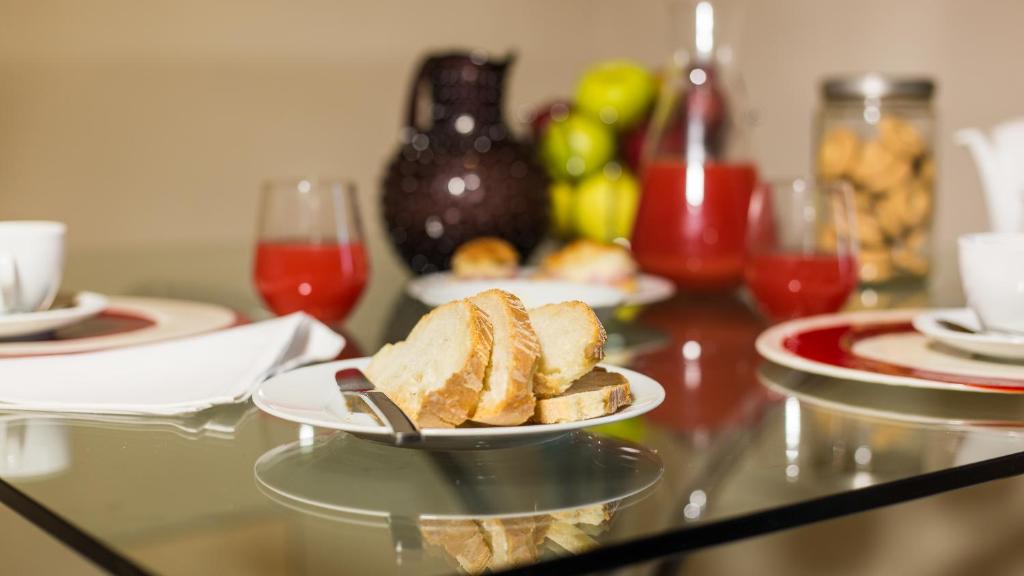 Jedlo v ubytovaní bed & breakfast alebo blízkom okolí
