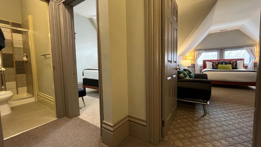Stone Gables Inn photo