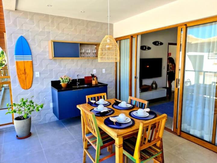 Fotografie z fotogalerie ubytování Village em Itacimirim lindo, novo e tranquilo à 400 m da Praia da Espera v destinaci Itacimirim