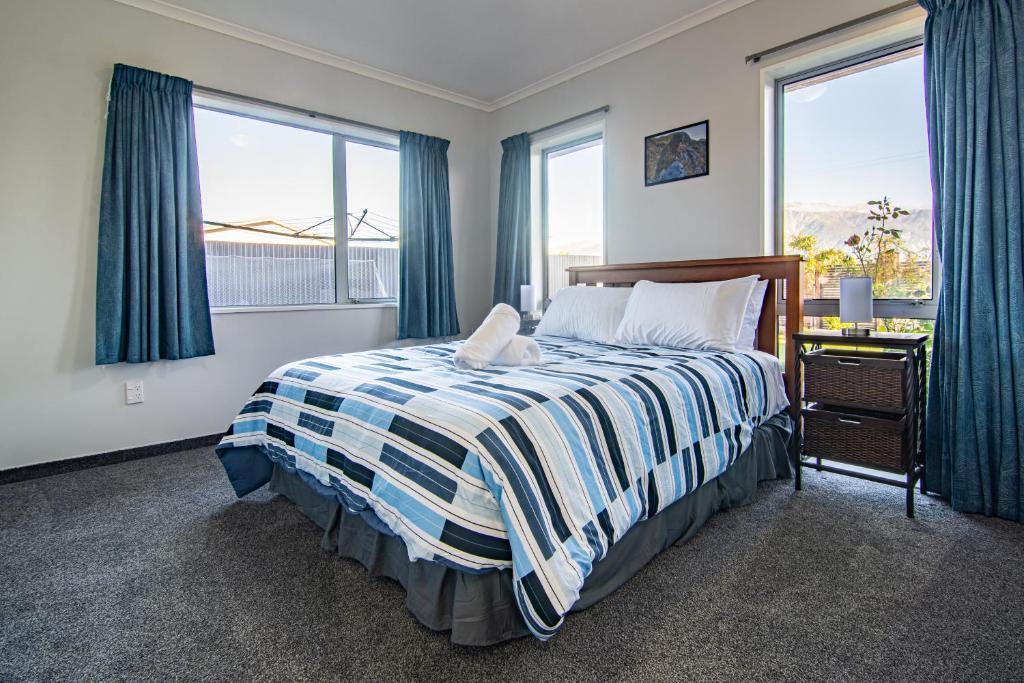 Comfortable Spacious Home, Close to Beach - Resim 18