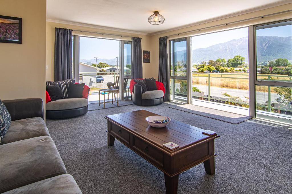 Comfortable Spacious Home, Close to Beach - Resim 21