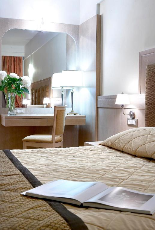 Thalassa Beach Resort & Spa (Adults Only) - 带有海景的套房
