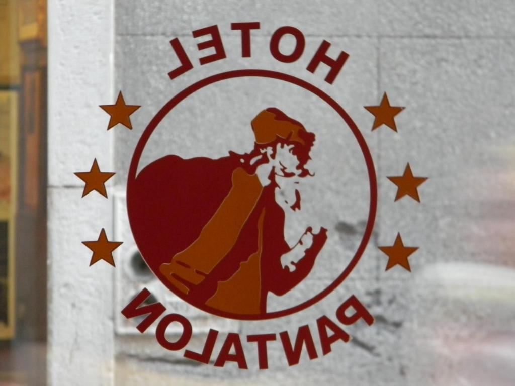 Certifikát, hodnocení, plakát nebo jiný dokument vystavený v ubytování Hotel Pantalon