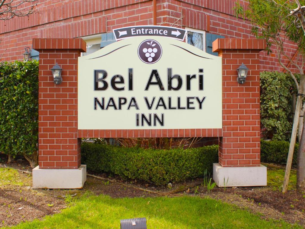 Bel Abri Napa Valley Inn photo