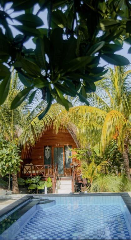Bazén v ubytování Hakuna Matata Resort Gili Air nebo v jeho okolí