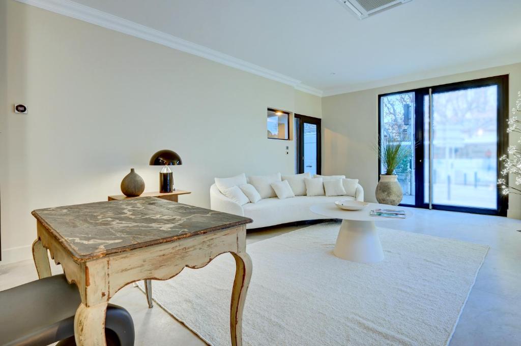 Hôtel Bellegarde by Viktor - Resim 12