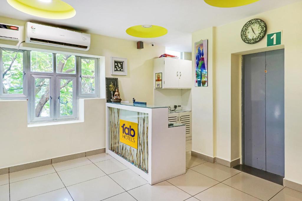Fotografie z fotogalerie ubytování Fabhotel Colors Service Apartment - Nr MRC Nagar v destinaci Čennaí