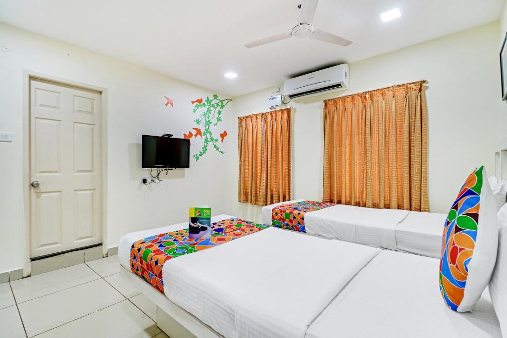 Fotografie z fotogalerie ubytování Fabhotel Colors Service Apartment - Nr MRC Nagar v destinaci Čennaí