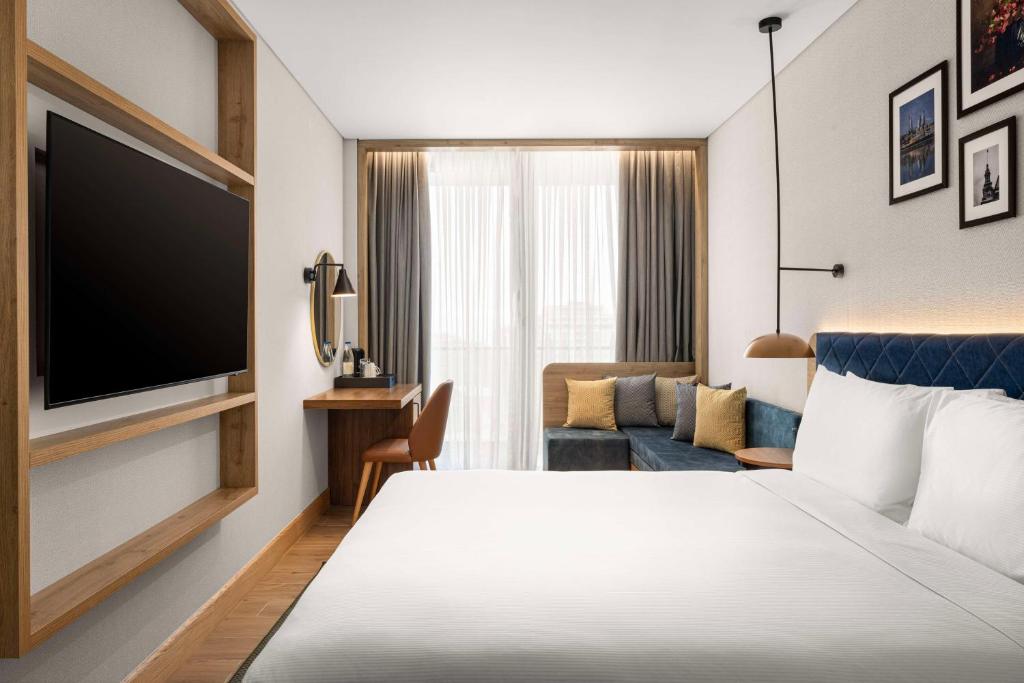 تصویر اتاق‌های Hilton Garden Inn Baku - تصویر ۲