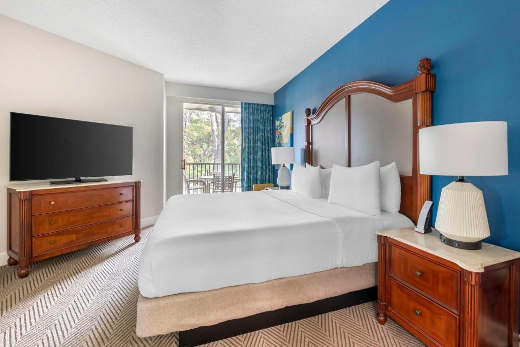 Hilton Vacation Club Cypress Pointe Orlando photo