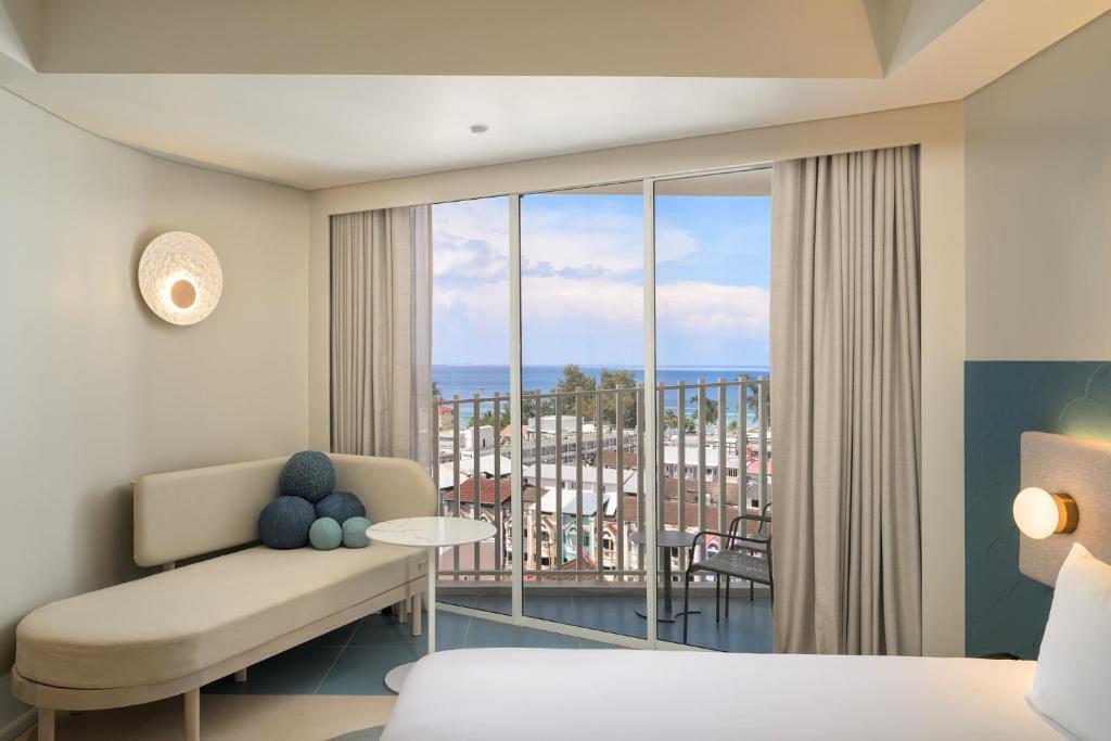 Centara Karon Resort Phuket - 11