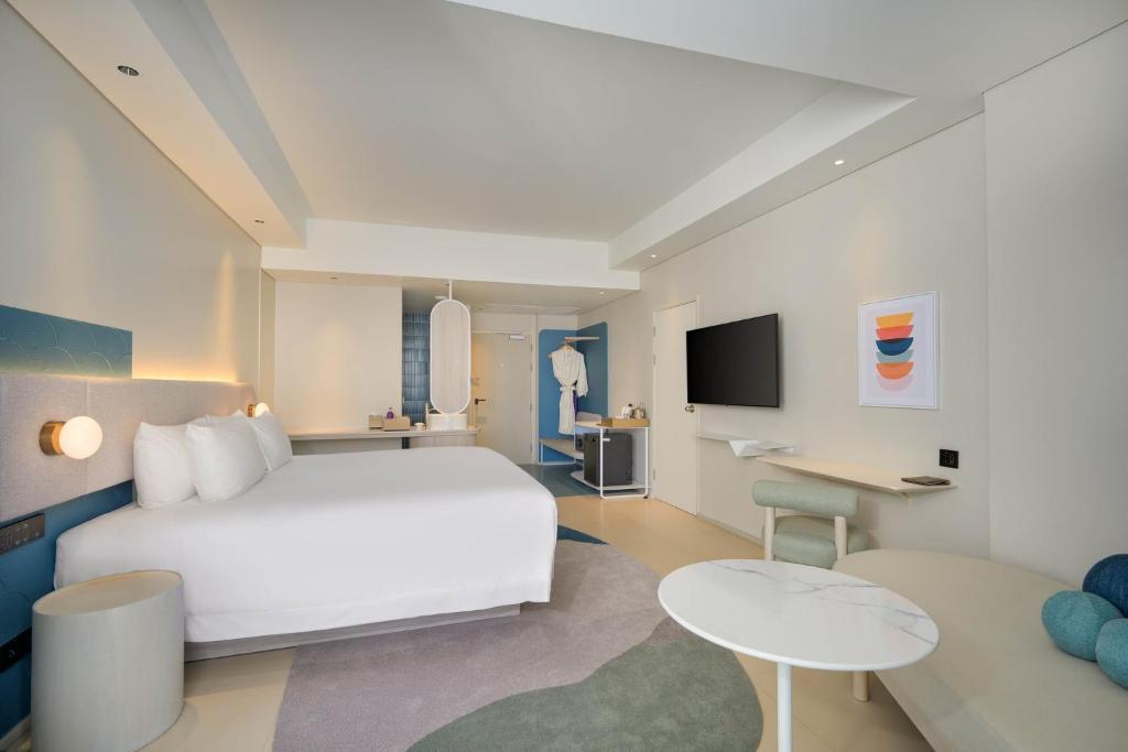 Centara Karon Resort Phuket - 10