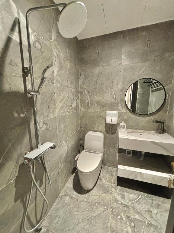 Koupelna v ubytování CEVA Hotel & Apartment Danang