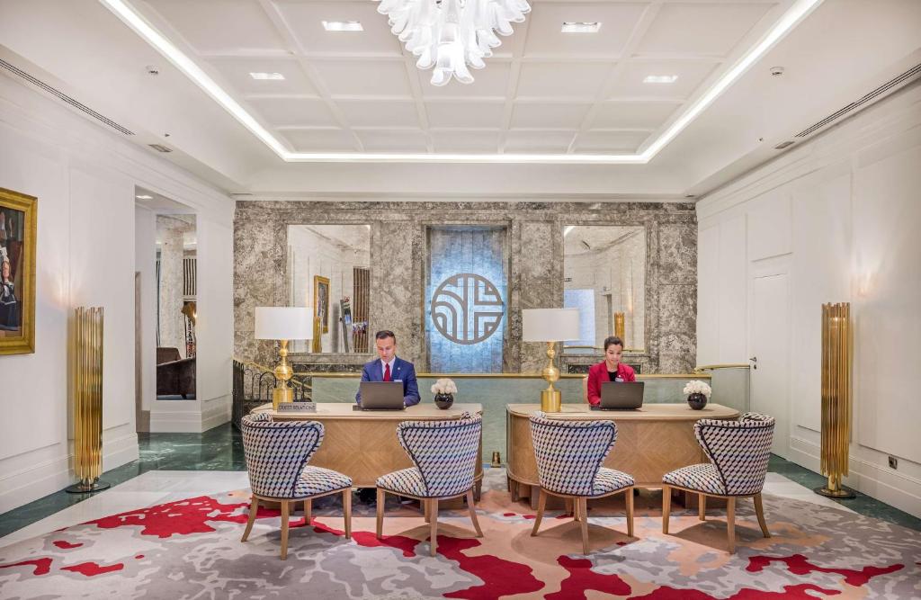 NH Collection Madrid Paseo del Prado - Resim 12