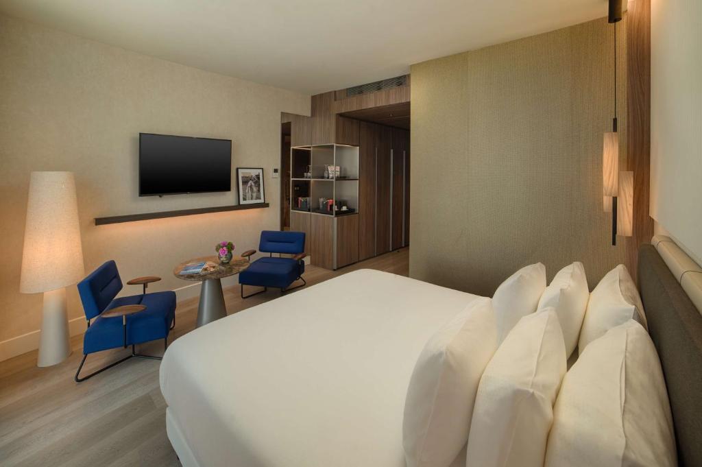 NH Collection Milano CityLife - Resim 17