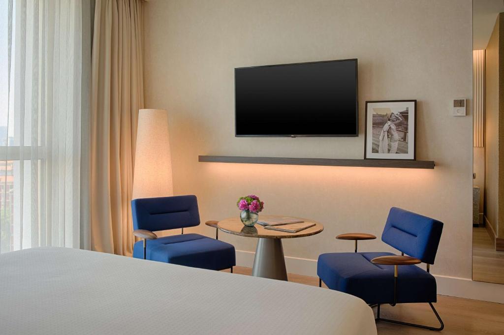 NH Collection Milano CityLife - Resim 18