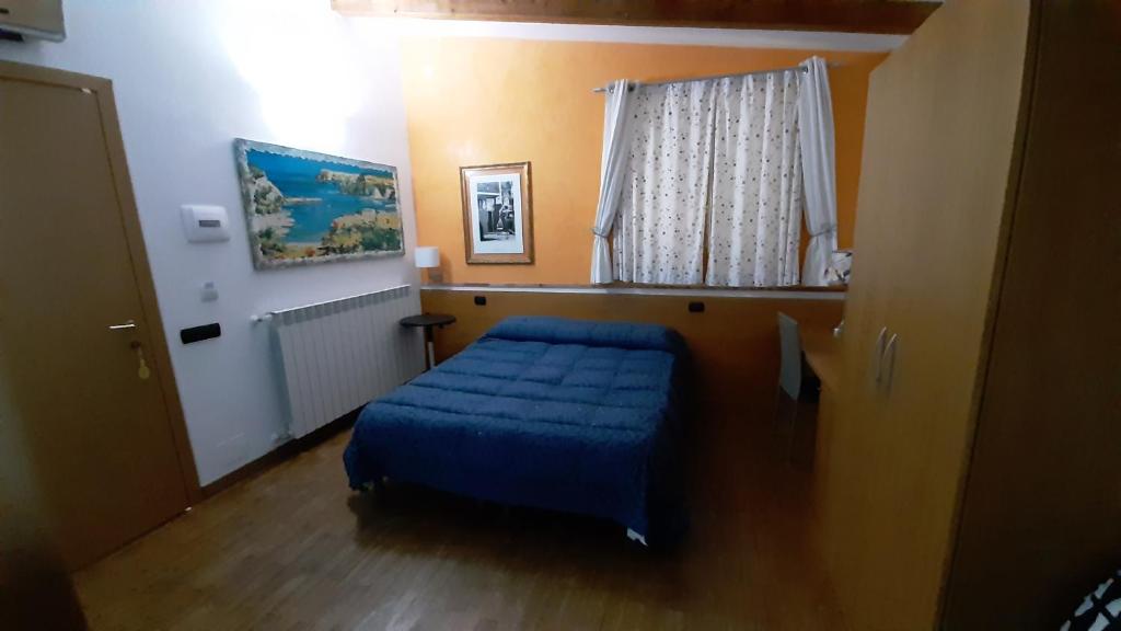 Łóżko lub łóżka w pokoju w obiekcie Villa Mola Bed And Breakfast